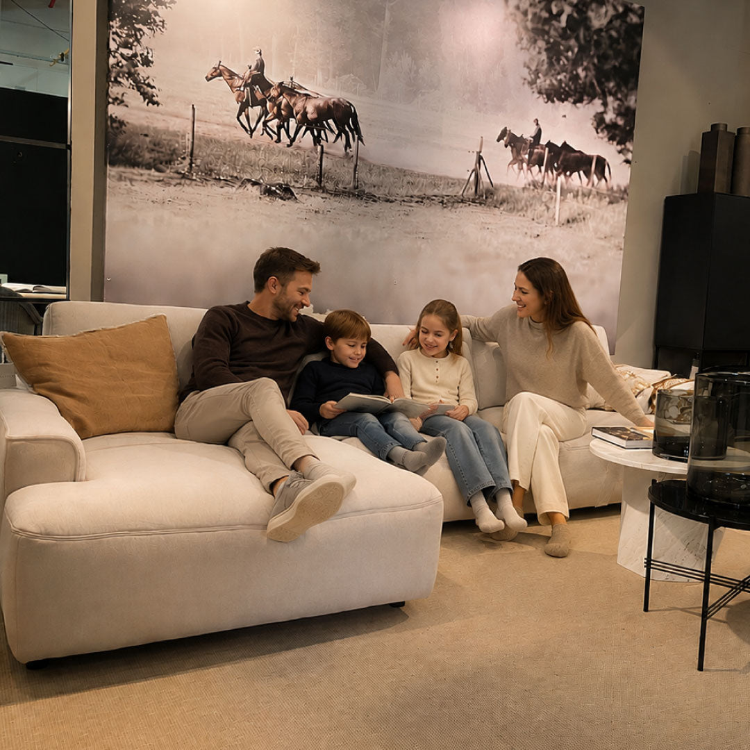 Outlet - Indoor - Homestorys