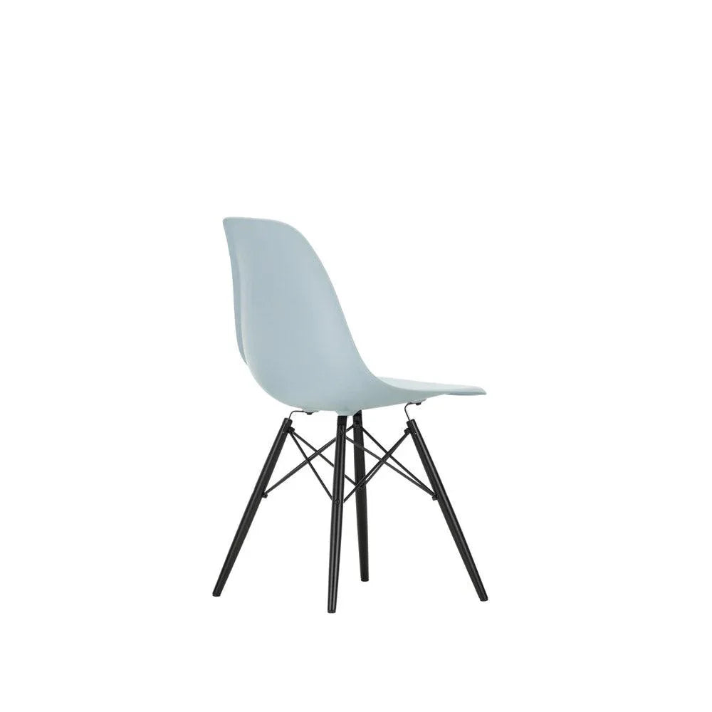 EXPO Vitra Stuhl EAMES mit Holzgestell