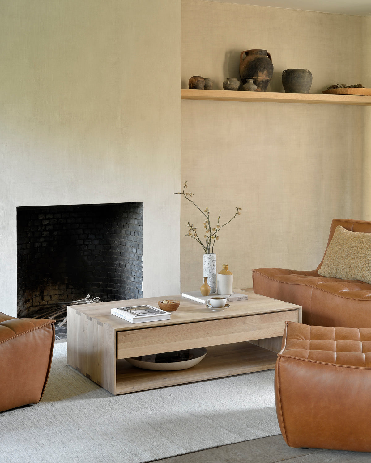 NORDIC Couchtisch aus massiver Eiche von Ethnicraft