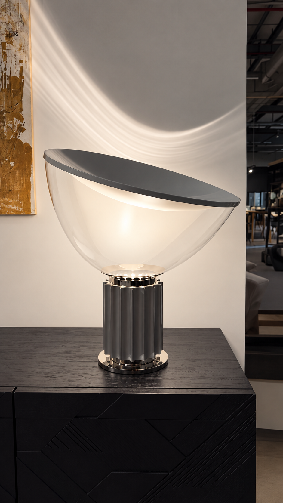 Flos TACCIA Tischlampe aus Aluminium in Silber als Ausstellungsstück