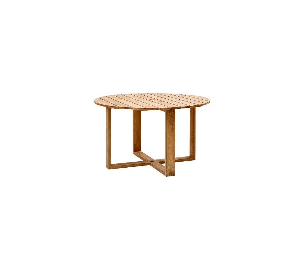 under Gartentisch Endless aus Teakholz mit Ø130 cm – elegantes Outdoor-Design von Cane-line