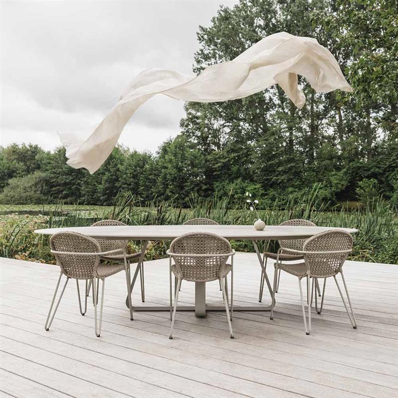 Joli - Esstisch CURVE ELYPS - | Homestorys