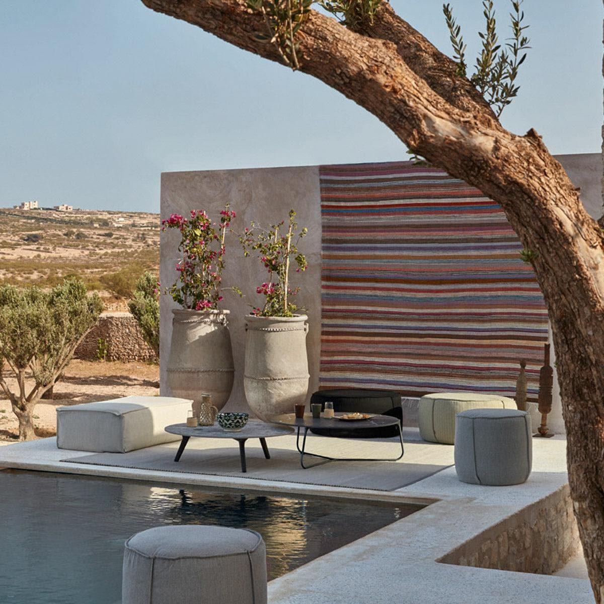 Couchtisch TORSA - Teak Nero Ø100cm | Manutti | Homestorys