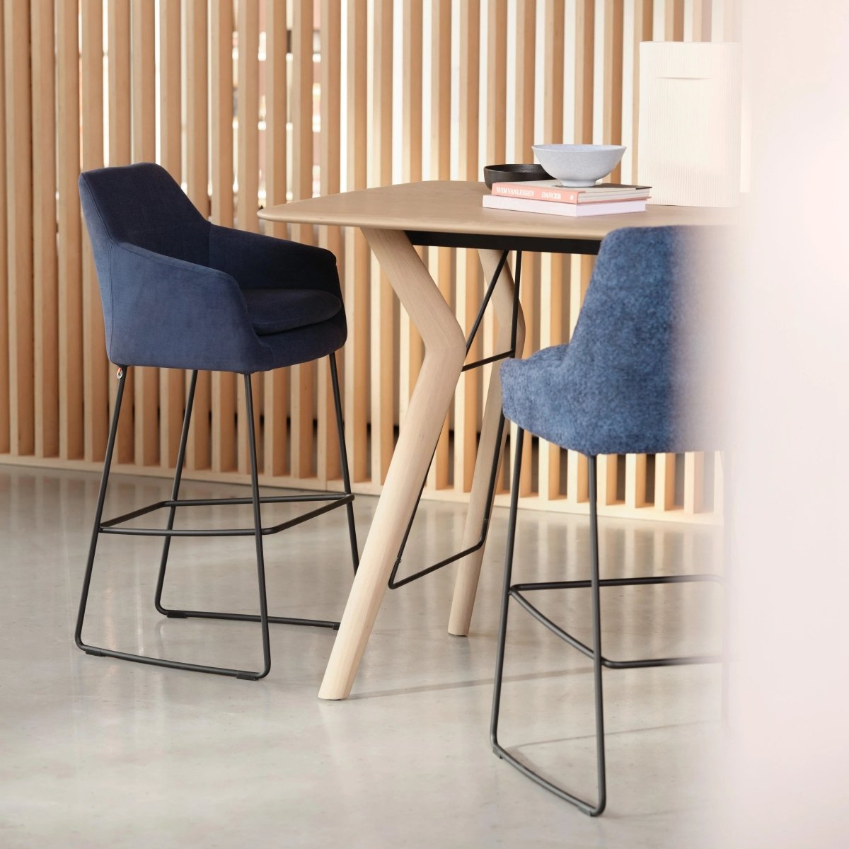 Mobitec - Arbeitstisch TRAVA T1300 - Eiche - T1300-E10-100/200 | Homestorys