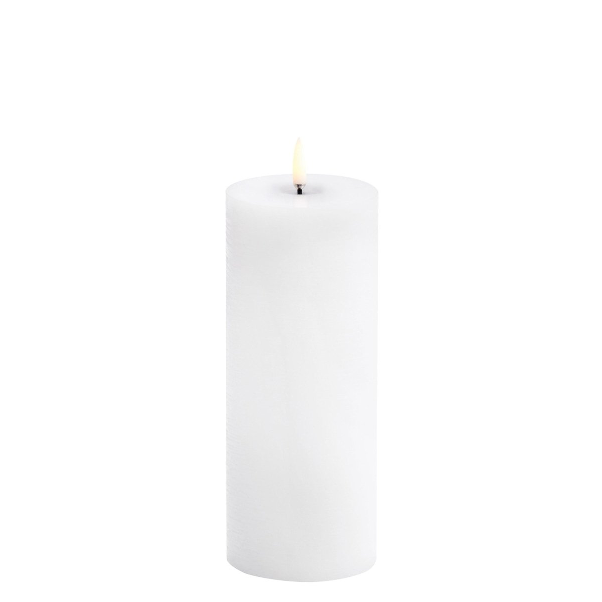 Piffany - Kerze MELTED PILLAR SMOOTH LED Uyuni - Nordic White Ø7.8x20.3cm - UL-PI-NWM78020 | Homestorys