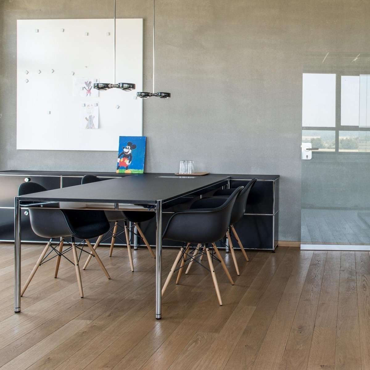 USM Haller - Tisch T69 - QS T69 Linoleum Nero | Homestorys