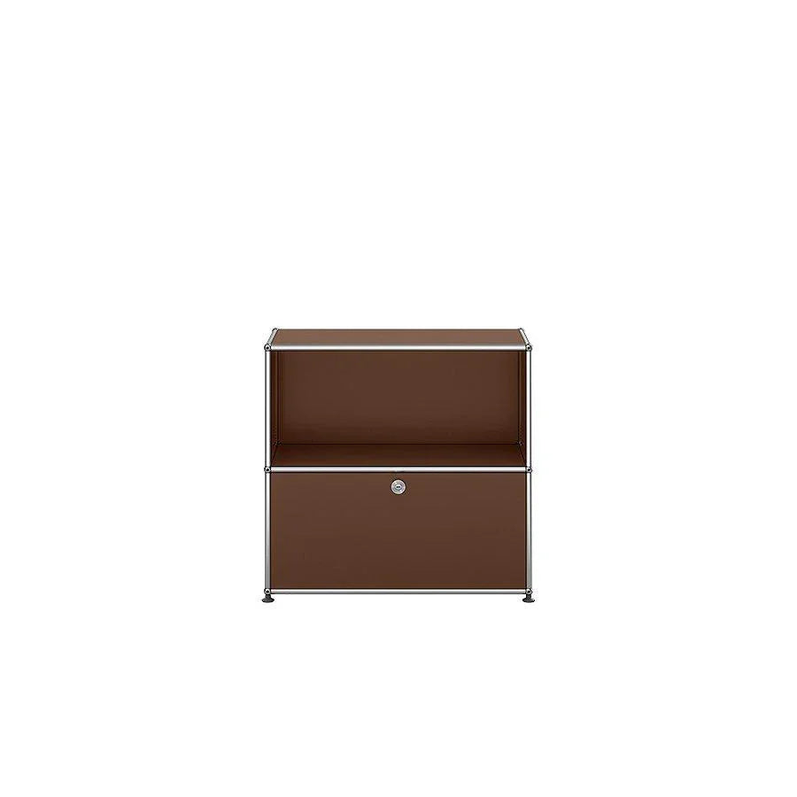Braunes Sideboard M62 von USM – warmtoniges Designmöbel im klassischen Baukastensystem, perfekt für harmonische Wohn- oder Büroeinrichtungen mit Funktion und Form
