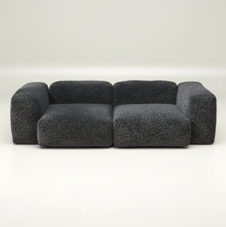 Modulares Sofa SET 02 von vetsak in Größe M mit Doodle-Stoff in Dark Grey – strukturierter Komfort in modernem Dunkelgrau