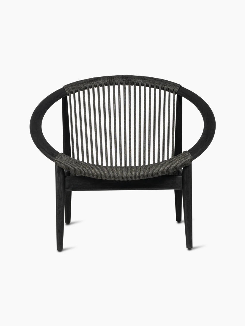 Vincent Sheppard FRIDA Gartensessel mit runder Form und großzügiger Rückenlehne in der Farbe Onyx Black.