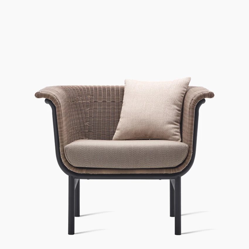 Vincent Sheppard WICKED Gartensessel in Black Taupe mit Sitz- und Dekokissen