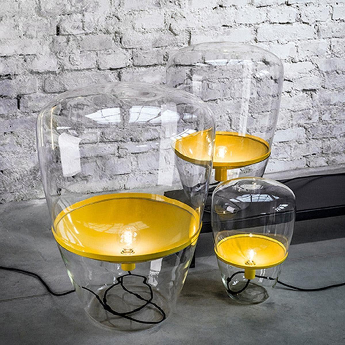 BALLOONS PC856 mit gelbem Reflektor – warme Lichtstimmung in wohnlichem Ambiente mit Sommerlichen Tönen