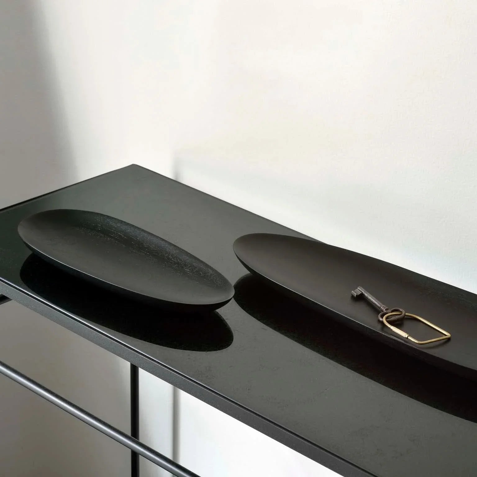 Tabletts OBJECTS Ovale 2er-Set | Ethnicraft | Homestorys