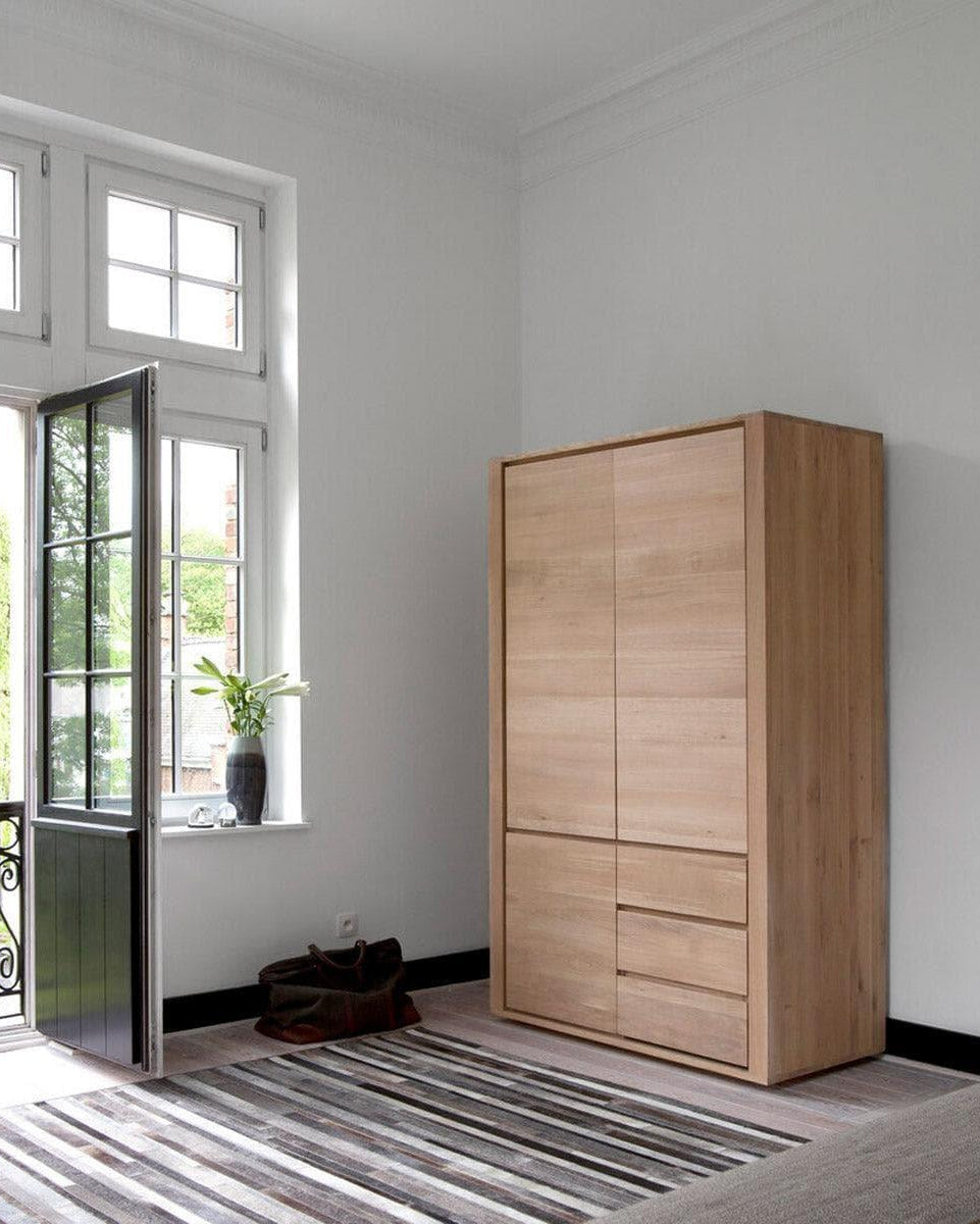 Kleiderschrank SHADOW | Ethnicraft | Homestorys