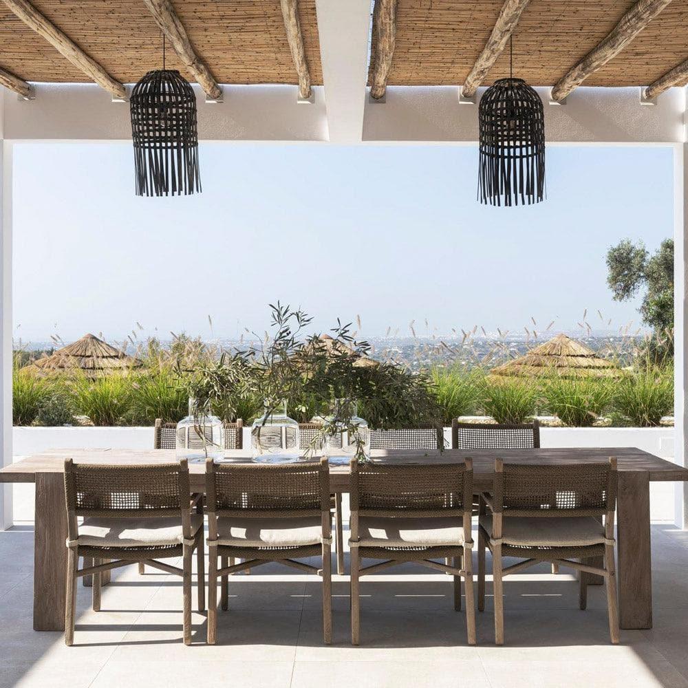 Gommaire Esstisch JACOB auf Terrasse – eleganter Teakholz-Tisch mit vier Gartenstühlen, perfekt für moderne Outdoor-Essbereiche