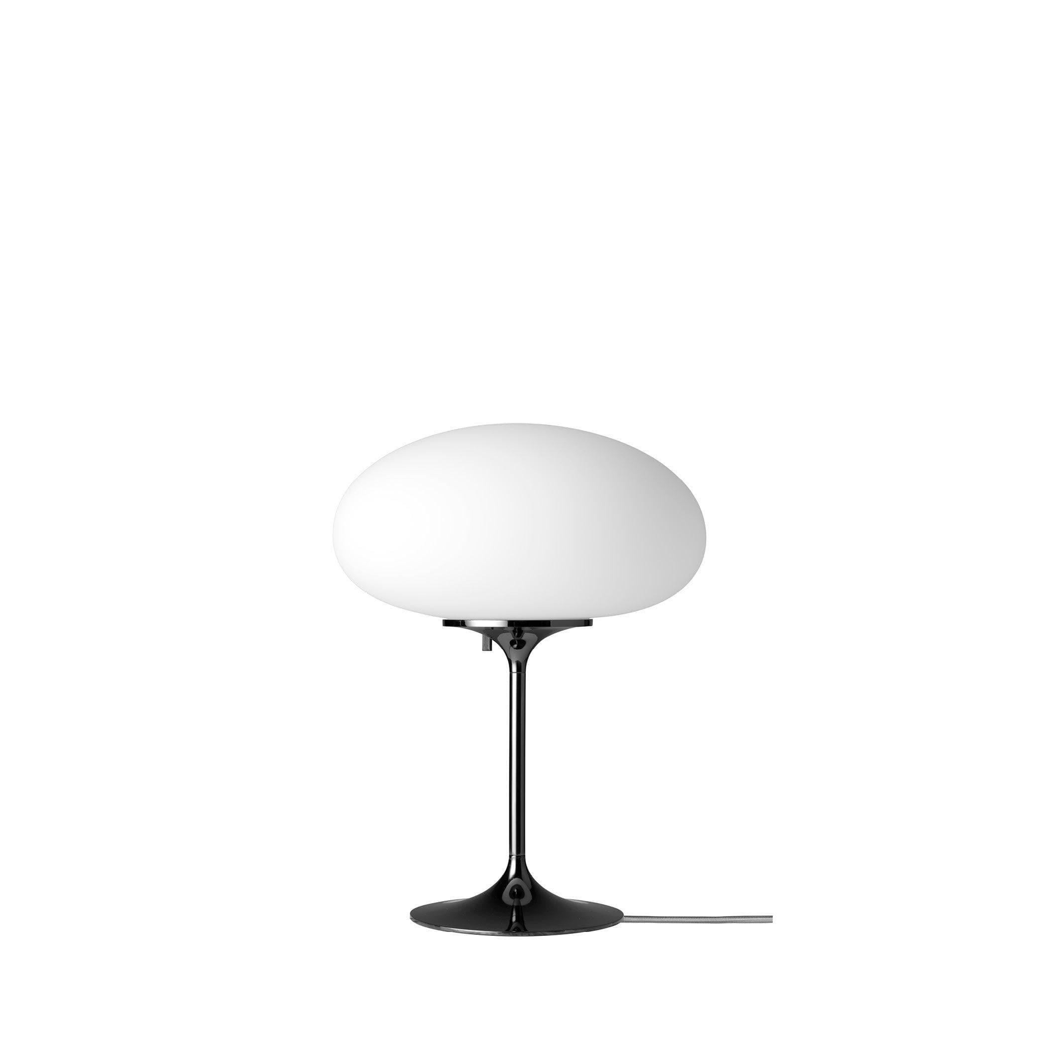 Gubi STEMLITE Tischlampe - 42cm - Original Homestories