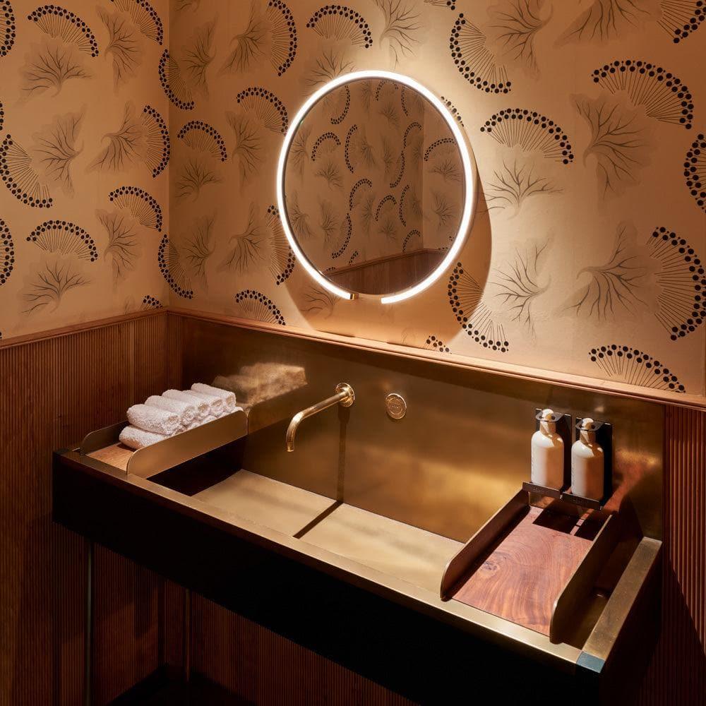 Spiegelleuchte MITO Sfera 40 - Original Homestories