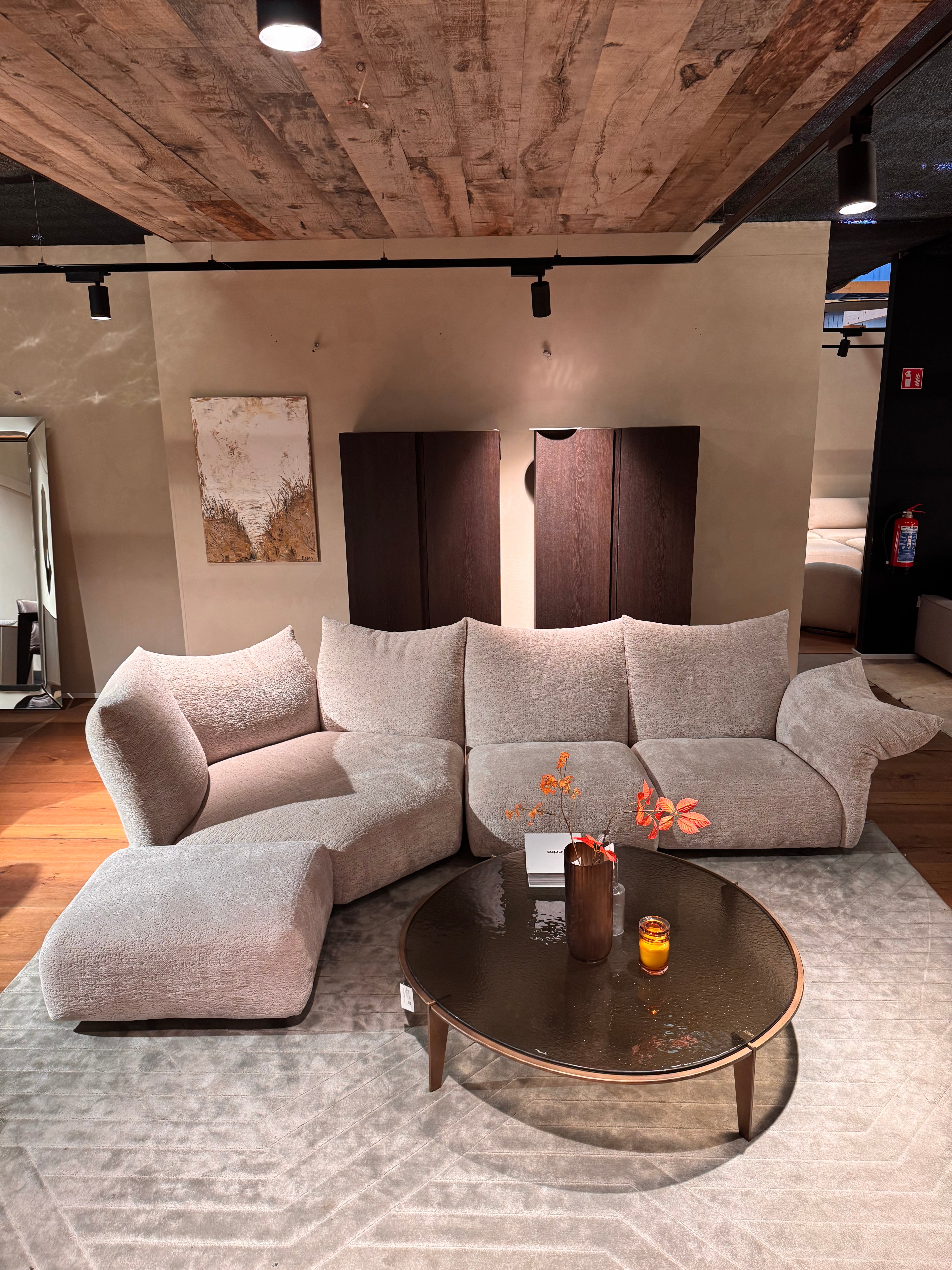 EXPO Indera BOLD Sofa
