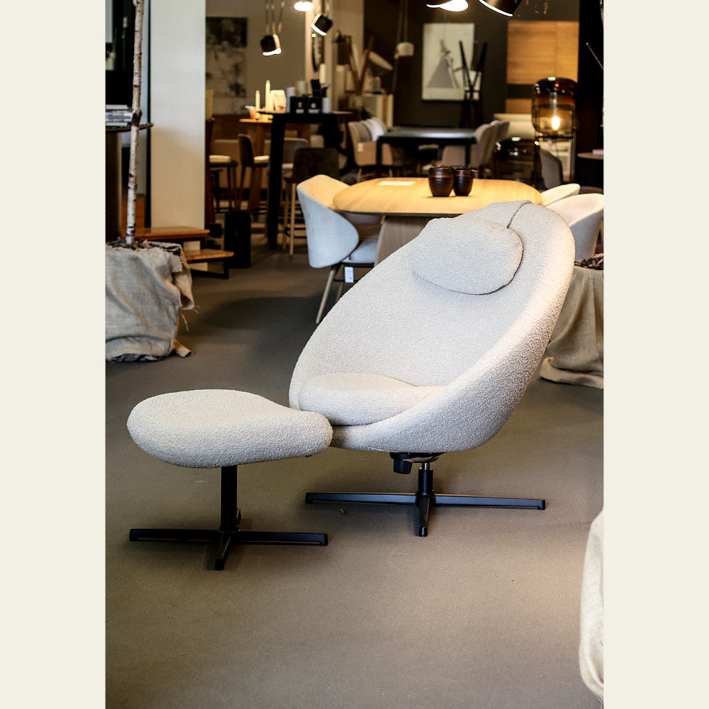 EXPO Cane-Line PACE Loungesessel mit Hocker