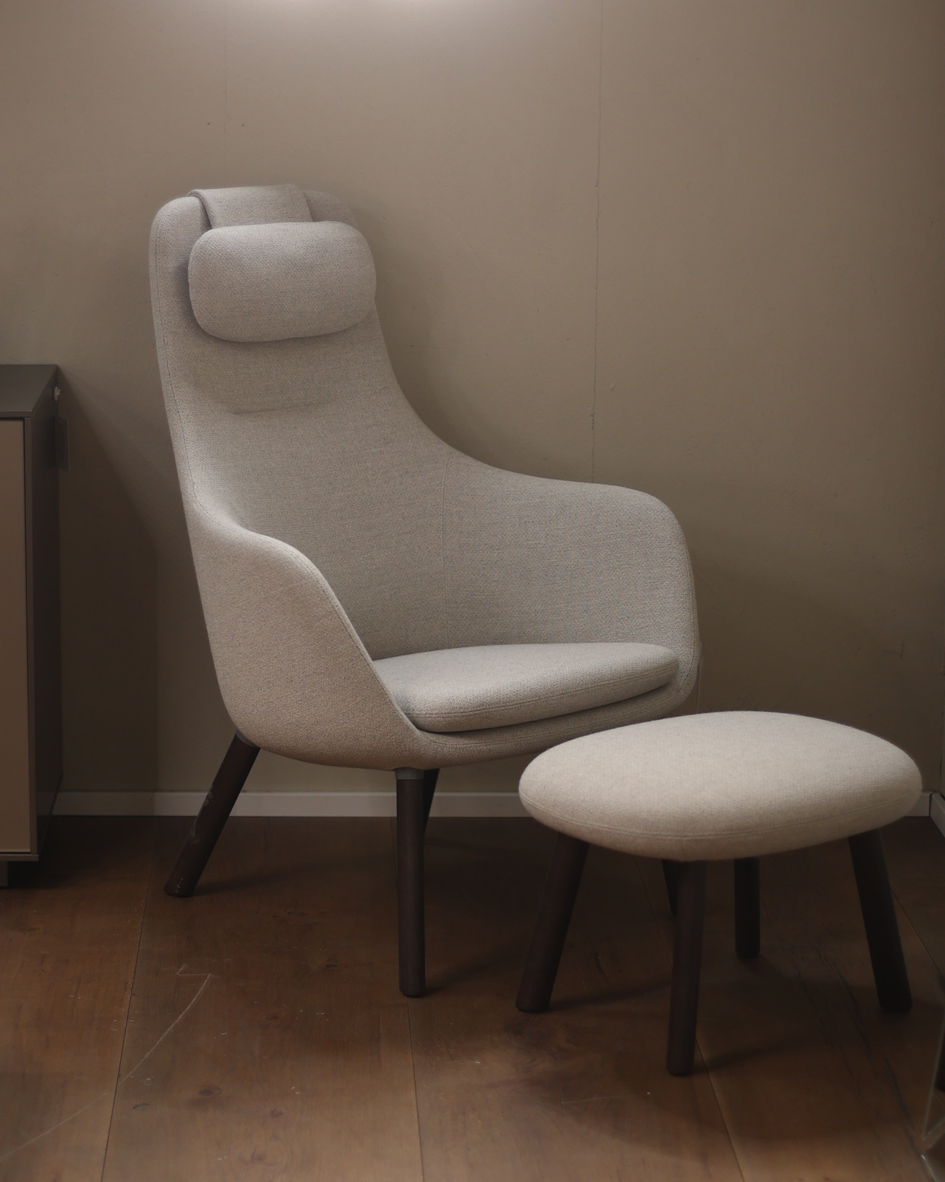 EXPO Vitra HAL Loungesessel mit Ottoman