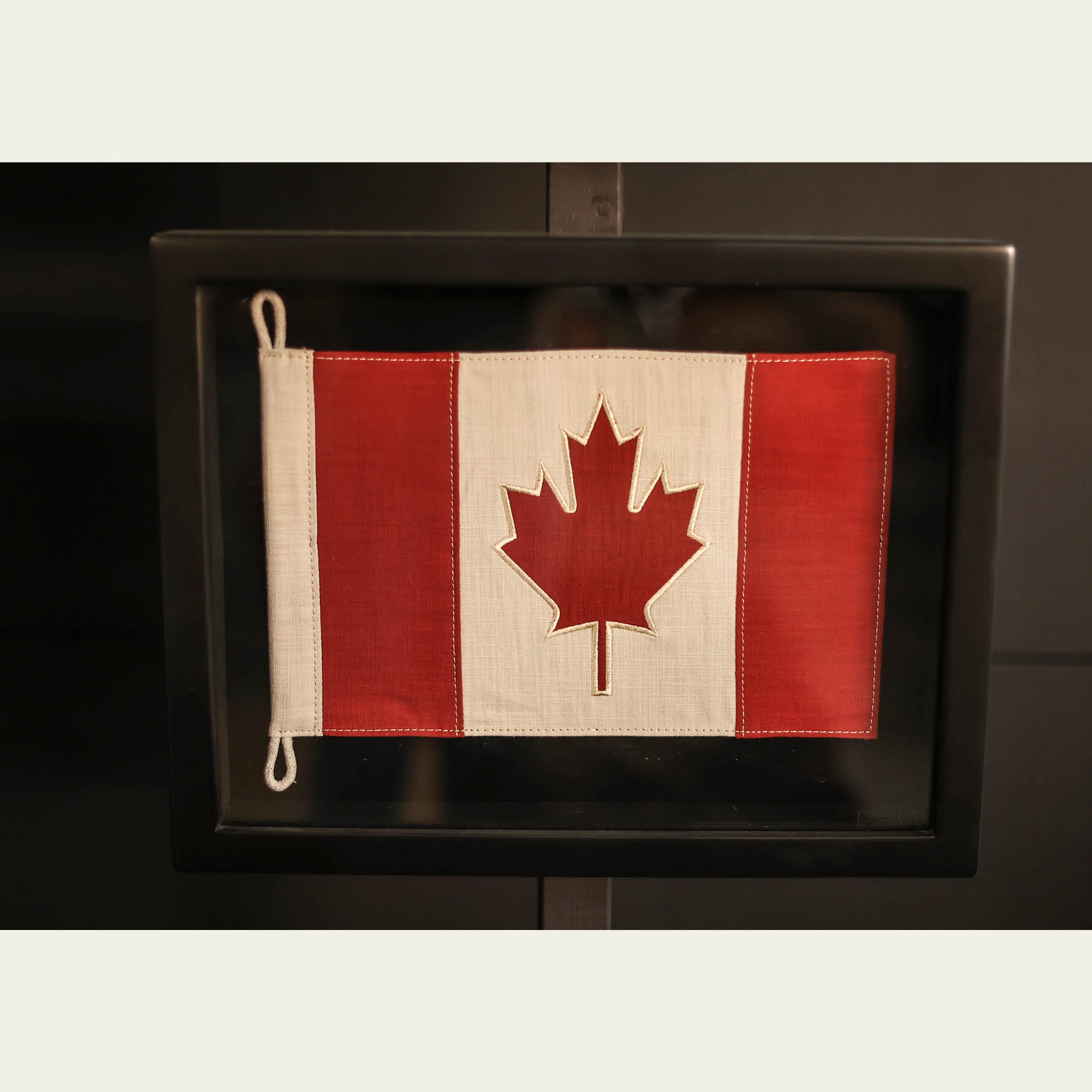 EXPO Timothy Oulton FLAG SHADOW BOX