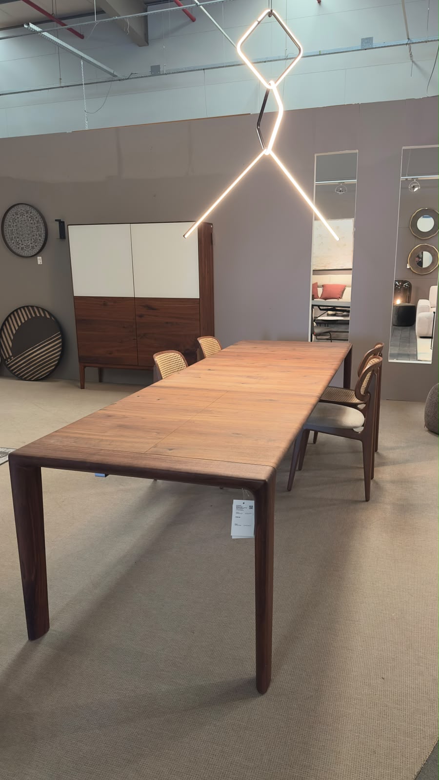 Scholtissek FUGO Esstisch aus Nussbaum in 300 × 95 cm