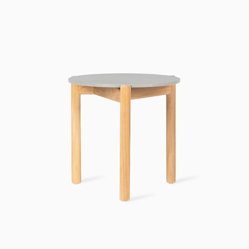 Vincent Sheppard ODA Couchtisch rund mit Teakgestell und eine Keramikplatte in der Farbe Flint