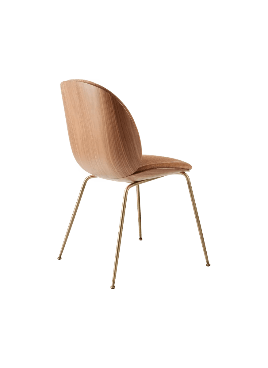 Gubi - Esstischstuhl BEETLE - 3D Furnier - 10111795 | Homestorys