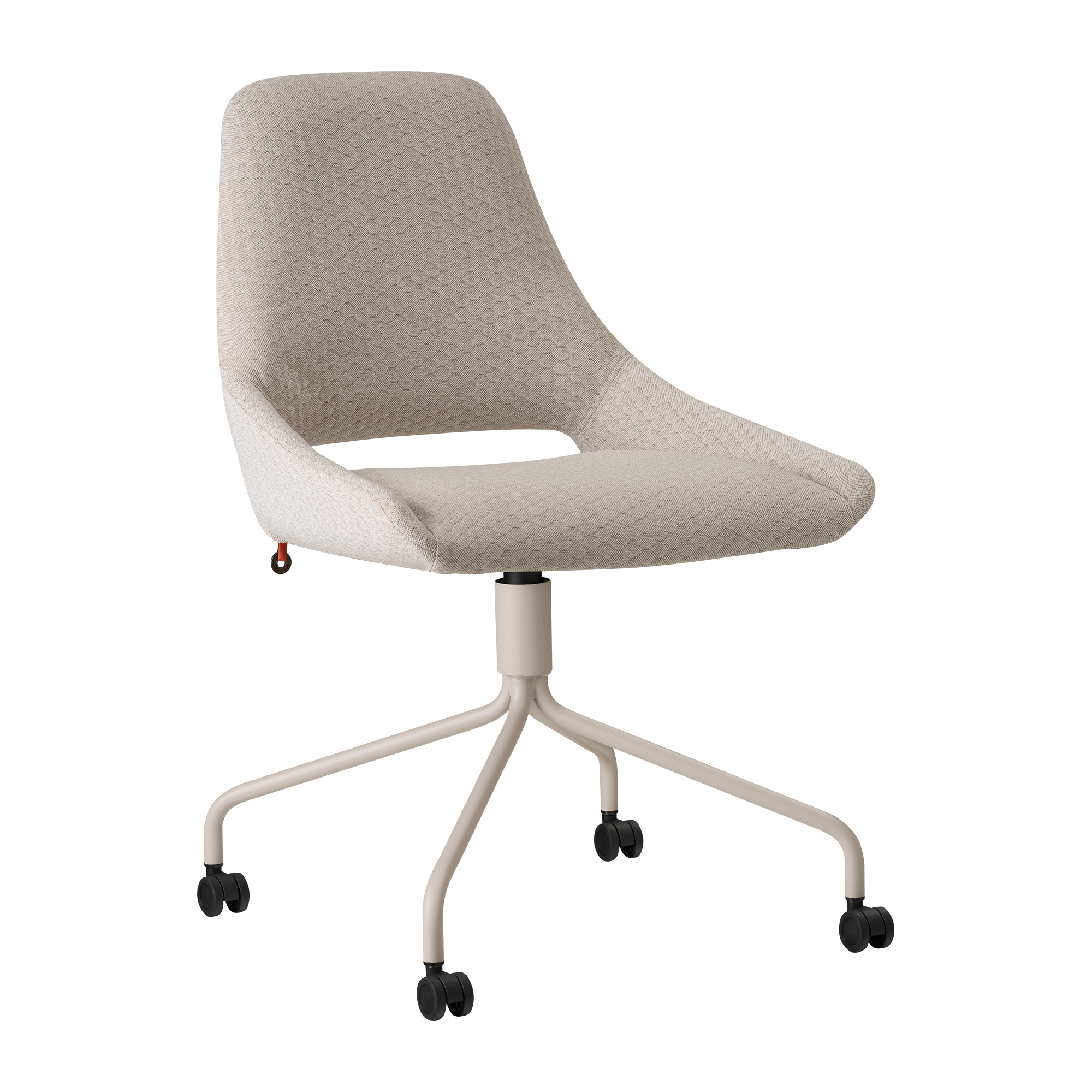 Mobitec Stuhl LOLA C4110 – Dreiviertelansicht für einen umfassenden Blick auf Design und Verarbeitung