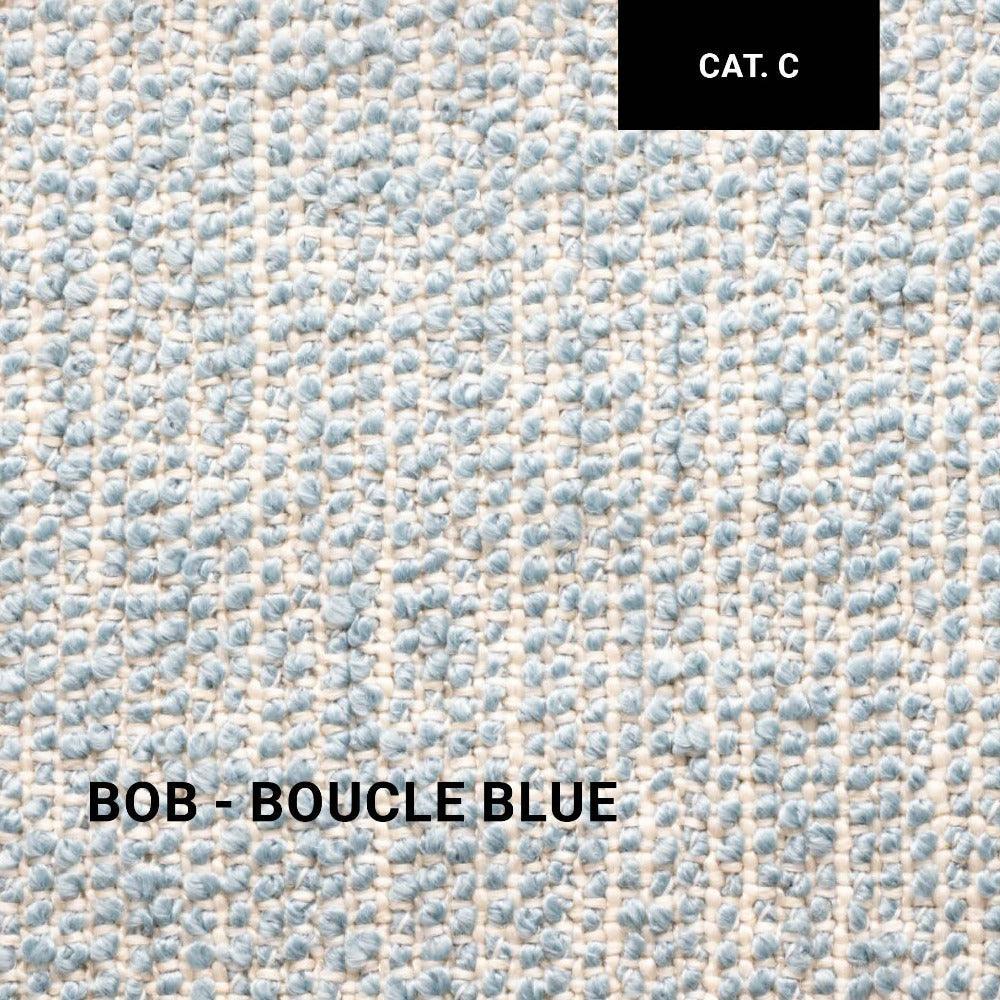 STYLETTO 55 in Sand mit Bouclé Blue – strukturierter Stoff in kräftigem Blau für moderne Sitzakzente