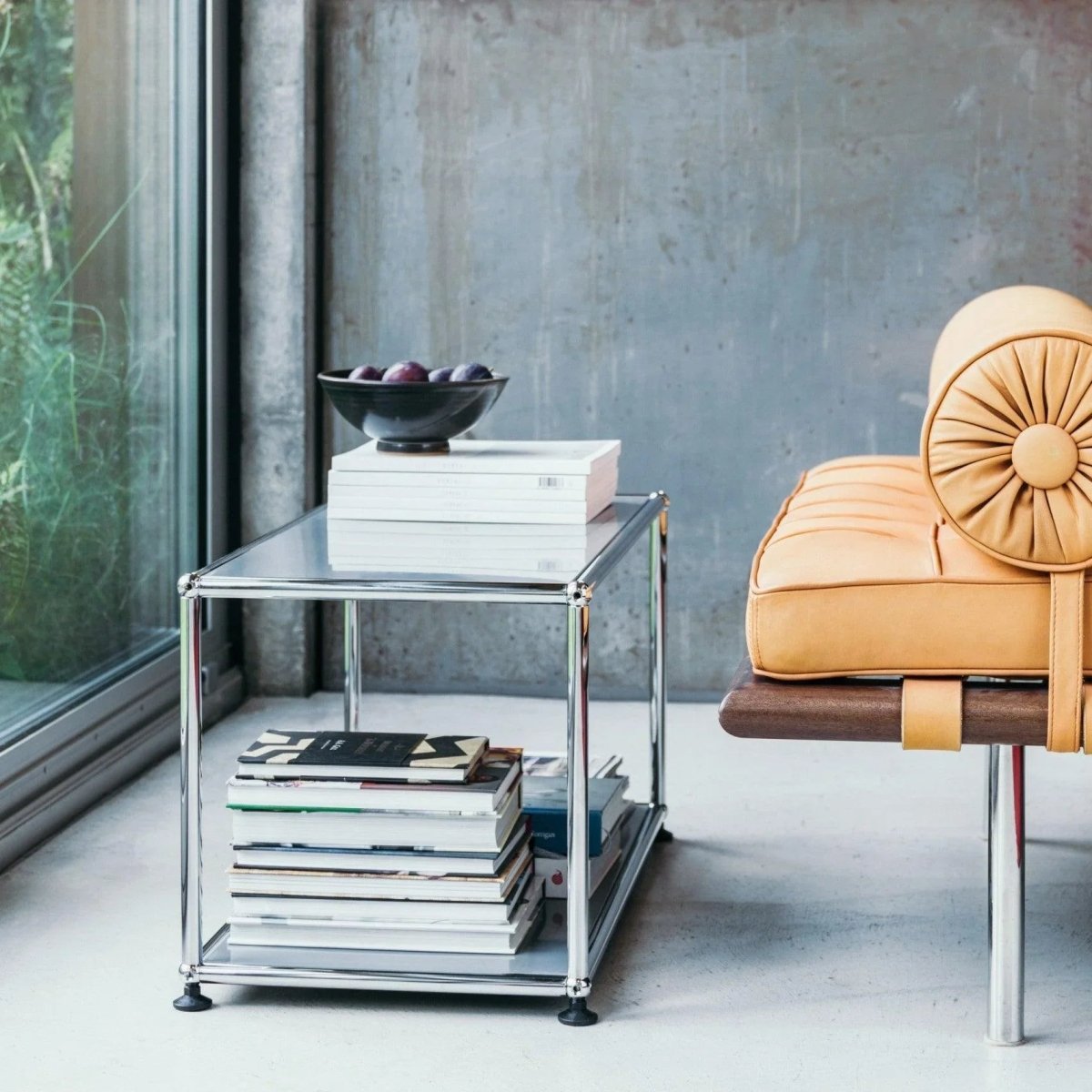 USM Haller - Beistelltisch M21 - QS M21 USM Rubinrot | Homestorys