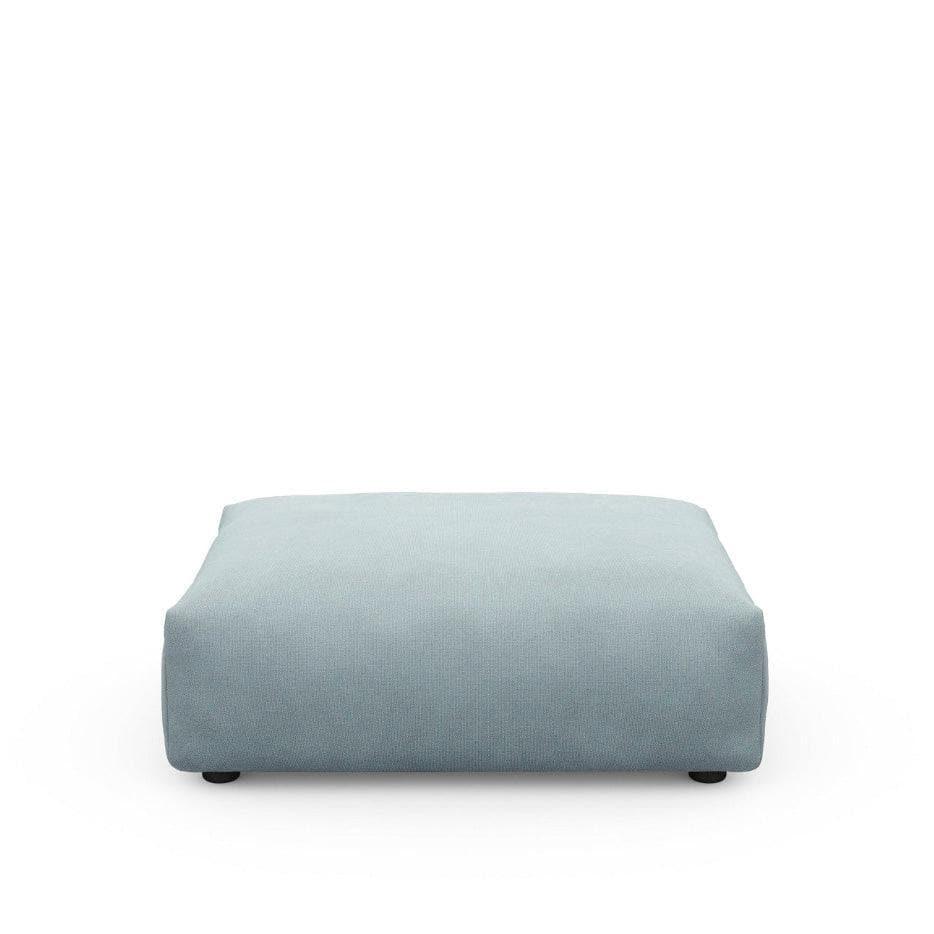 Modulares Sofa Element PIQUE 105x84 cm von Vetsak in Light Blue – modernes Loungemodul mit frischer Farbgebung für Indoor & Outdoor