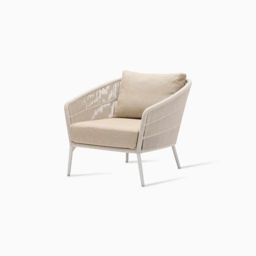 Vincent Sheppard AKARI Gartensessel in Dune White mit Kissen in Santal 