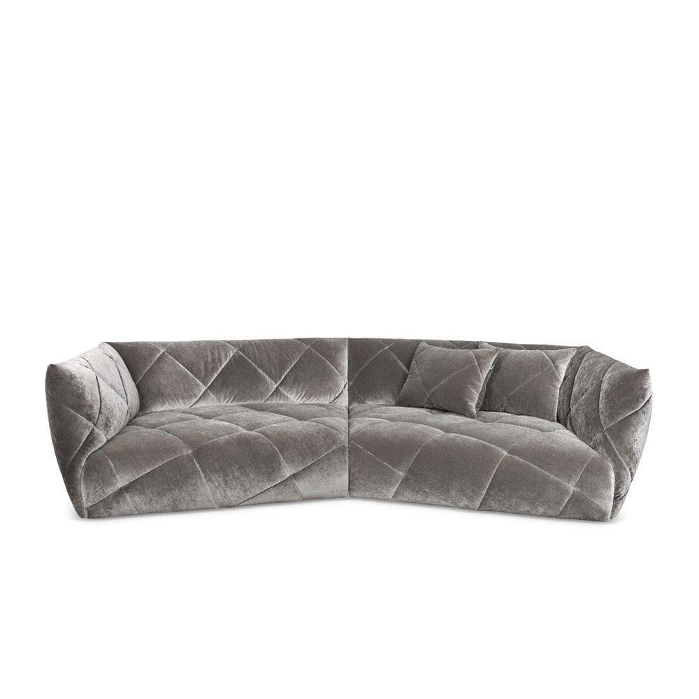 Designersofa TERATAI G106 von Bretz in elegantem Eisgrau – geschwungenes Sofa mit markanter Polsterstruktur und weichem Samtbezug