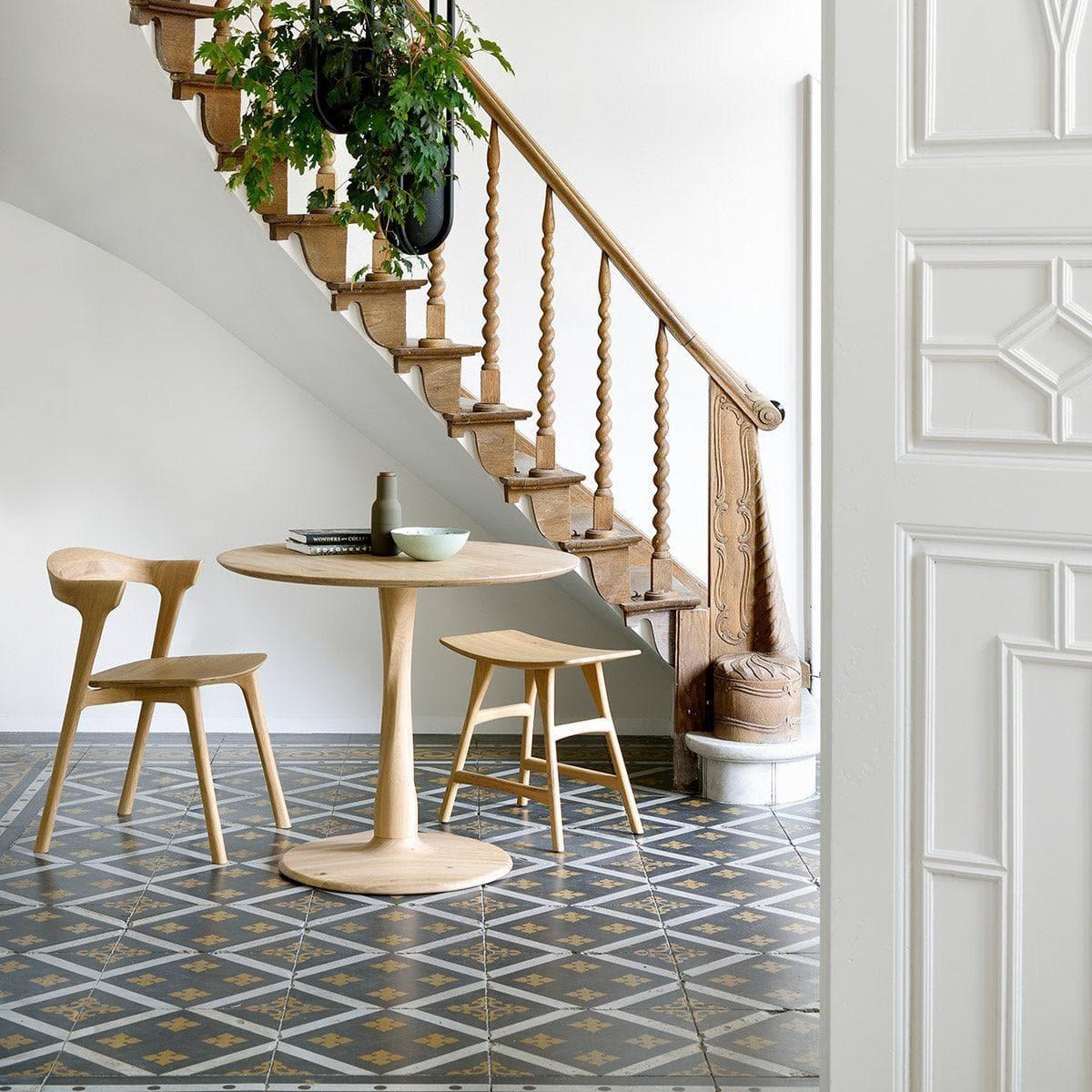 Esstisch TORSION Rund | Ethnicraft | Homestorys