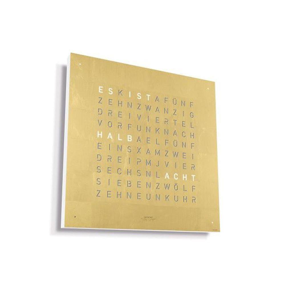 QLOCKTWO EARTH 45 Gold – Seitenansicht mit weißem Korpus und goldveredelter Oberfläche, stilvolles Statement-Piece