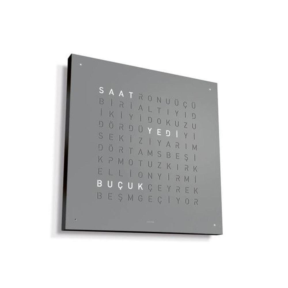 QLOCKTWO EARTH 45 Grey Pepper – siyah gövde ve gri çelik yüzeyli yan görünüm